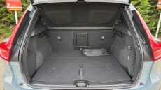 Volvo Xc40 2.0 B4P Plus Dark 5dr AWD Auto Petrol Estate